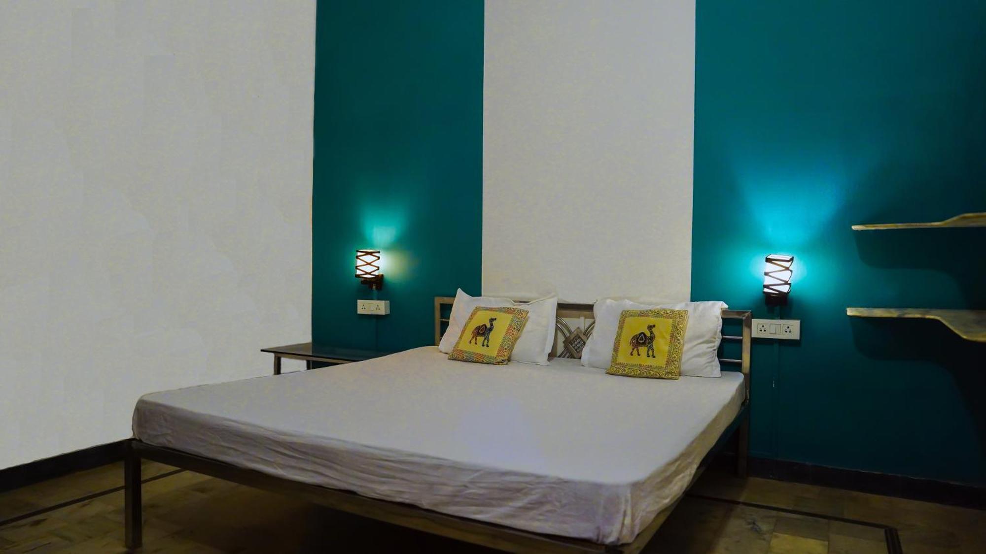 Auberge de jeunesse Hide-In Pushkar Extérieur photo